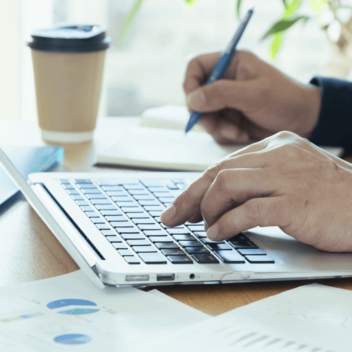 請負(受託開発)